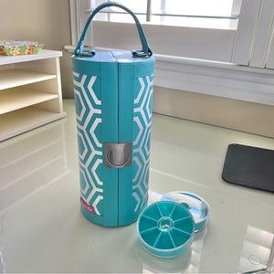 Origami Owl mobile jewelry bar organizer travel case